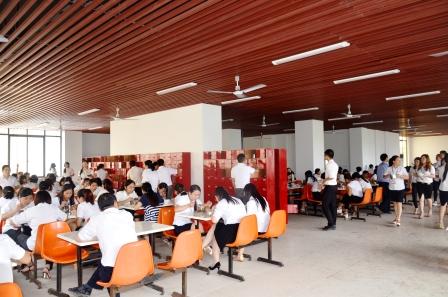 集团新员工食堂、宿舍顺利完成搬迁启用