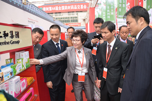 新闻特写：仁和真棒，产品真好!