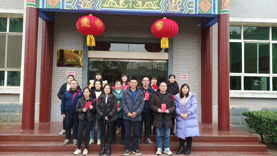 药用塑胶召开“质量月”总结表彰会